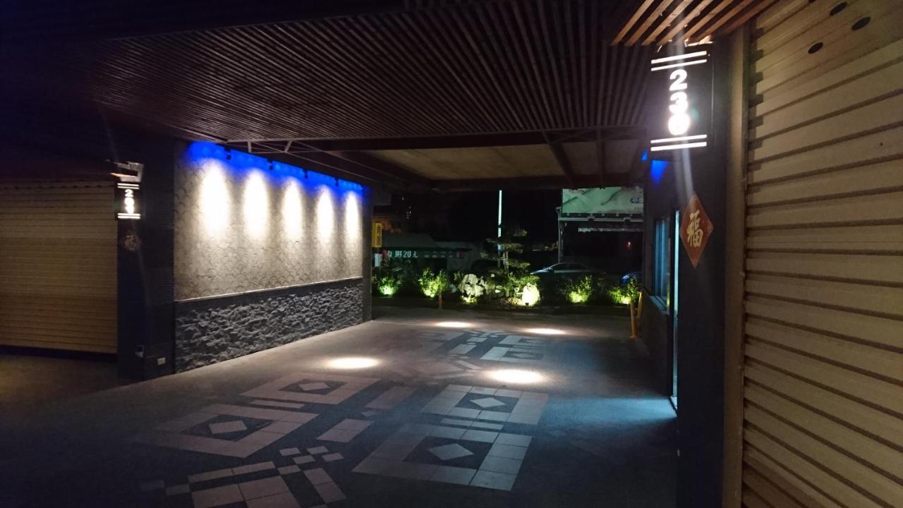 Venice Motel Taichung Eksteriør bilde