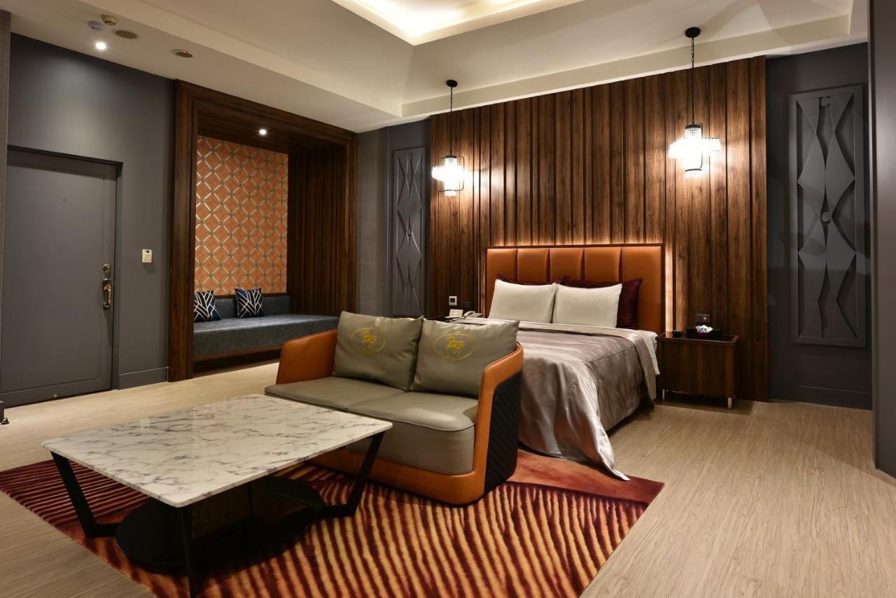 Venice Motel Taichung Eksteriør bilde