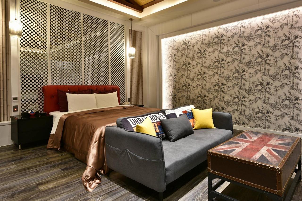Venice Motel Taichung Eksteriør bilde
