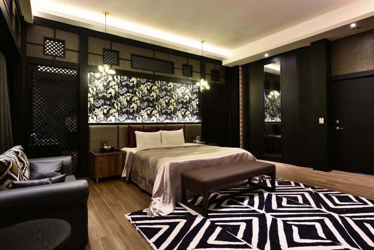 Venice Motel Taichung Eksteriør bilde